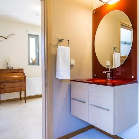 Deluxe Maisonette With Shared Pool 2# * Anavyssos