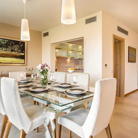 Apartment Deluxe Maisonette With Shared Pool 2#
