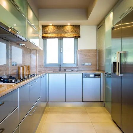 Apartment Deluxe Maisonette With Shared Pool 2# *